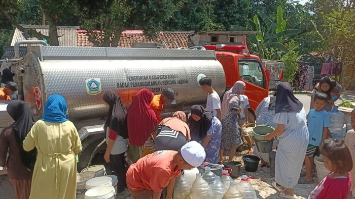 Kekeringan Meluas di Kabupaten Bogor, Puluhan Ribu Warga Krisis Air Bersih